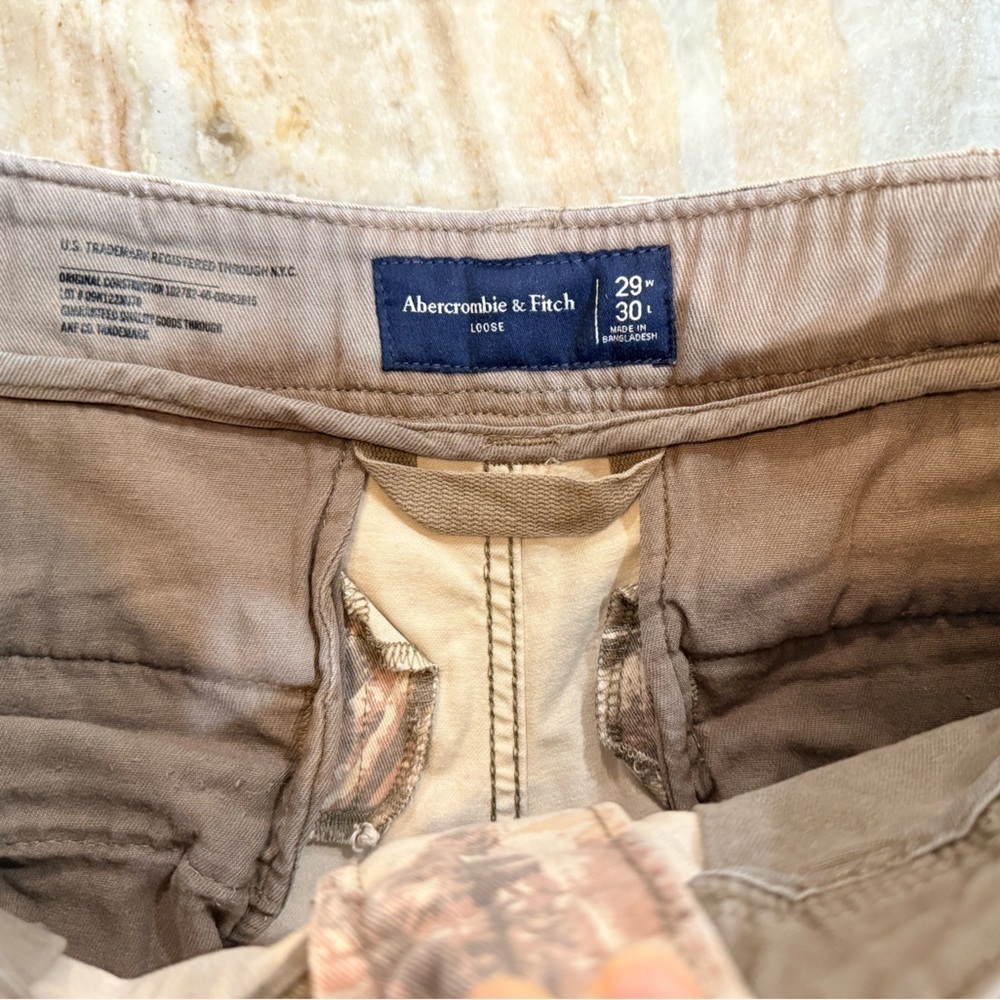 Men’s ABERCROMBIE & FITCH Loose Camouflage cargo pant- Size 29x30 - Picture 5 of 8